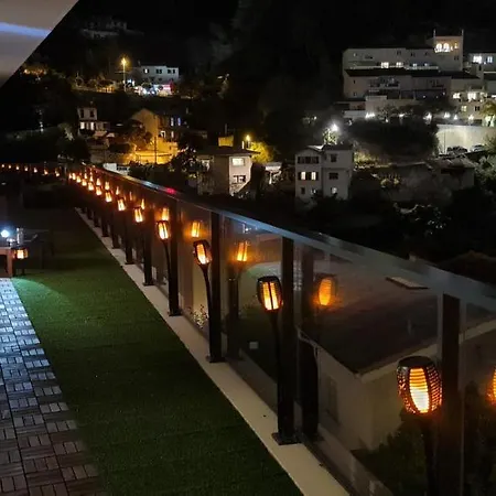Apartman Monaco View, Pool, Garage, 100 M2 Terrace