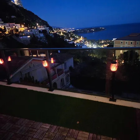 Monaco View, Pool, Garage, 100 M2 Terrace Daire *