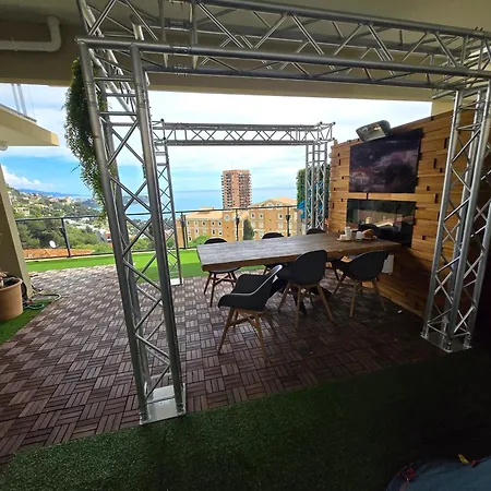 شقة Monaco View, Pool, Garage, 100 M2 Terrace بوزولي