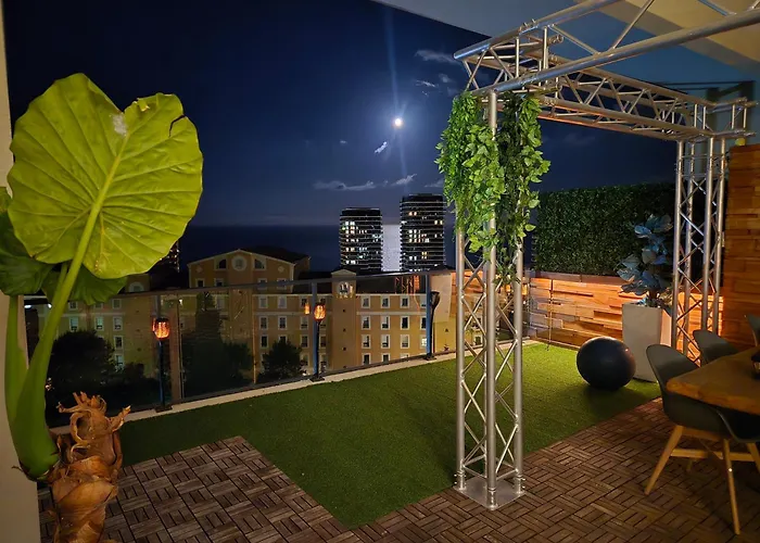 Monaco View, Pool, Garage, 100 M2 Terrace 公寓 博索莱伊